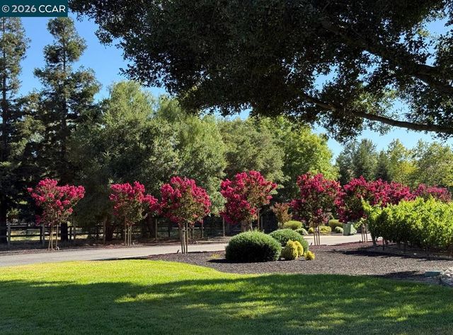 5401 Penny Ln, Danville, CA 94506