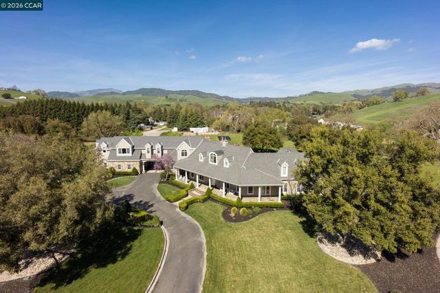 5401 Penny Ln, Danville, CA 94506