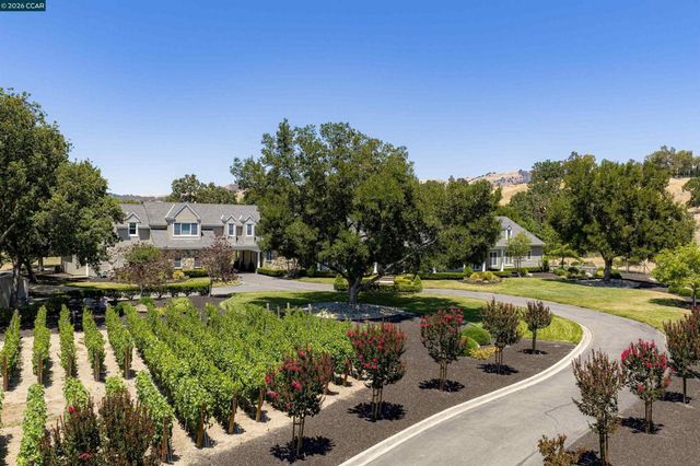 5401 Penny Ln, Danville, CA 94506