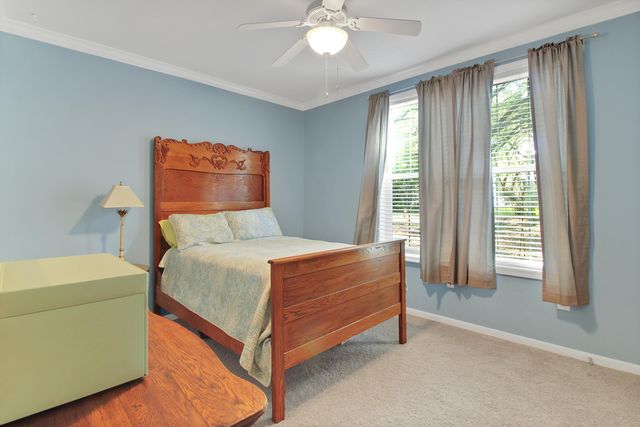 60 Fenwick Hall Allee Alley Apt 911, Johns Island, SC 29455