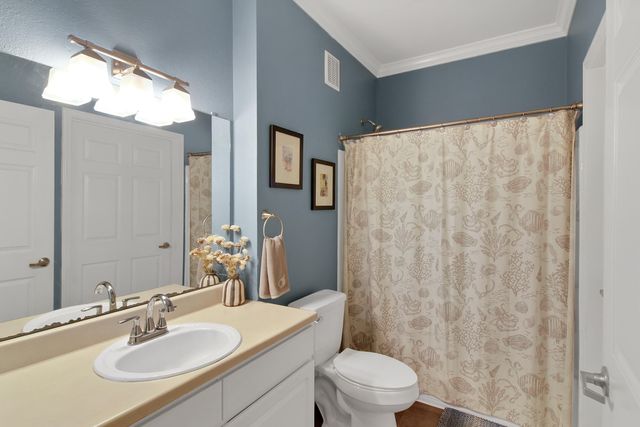 60 Fenwick Hall Allee Alley Apt 911, Johns Island, SC 29455