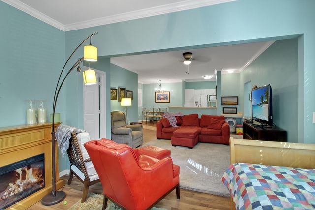 60 Fenwick Hall Allee Alley Apt 911, Johns Island, SC 29455