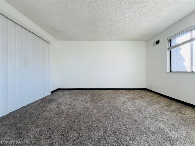 3744 Pilgrim Street A, Las Vegas, NV 89121