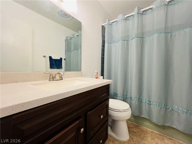 3744 Pilgrim Street A, Las Vegas, NV 89121