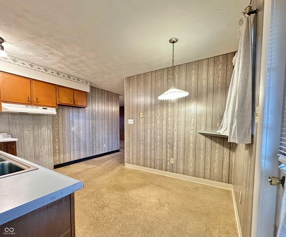 4724 Ashland Drive, Fort Wayne, IN 46835