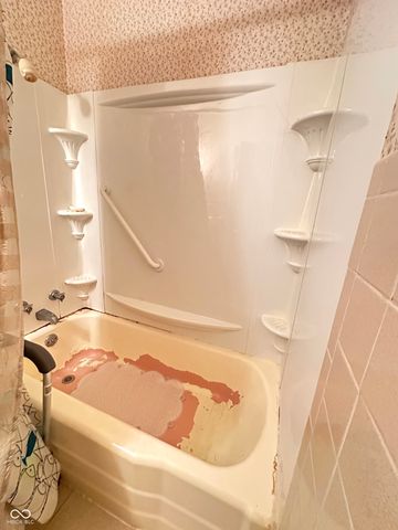 4724 Ashland Drive, Fort Wayne, IN 46835