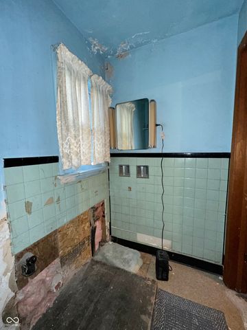 4724 Ashland Drive, Fort Wayne, IN 46835