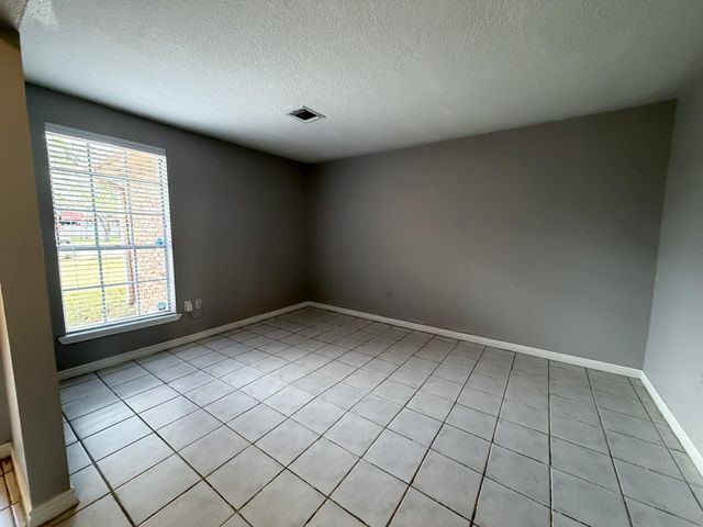 10815 Sagecrest Lane, Houston, TX 77089