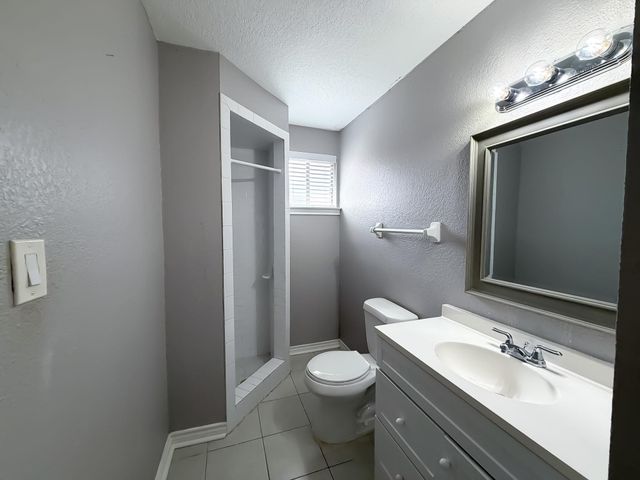 10815 Sagecrest Lane, Houston, TX 77089