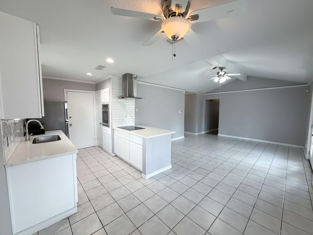 10815 Sagecrest Lane, Houston, TX 77089