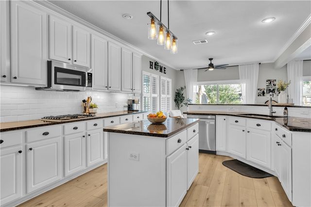 7705 Marissa Dr, Corpus Christi, TX 78414