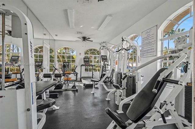 5719 NW 114th Ct 105, Doral, FL 33178