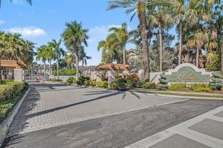 5719 NW 114th Ct 105, Doral, FL 33178