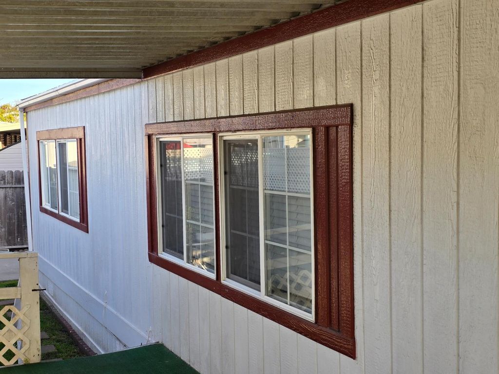 Image 18 of property listing at 2400 Cienaga # 73, Out Of Area, CA 93445