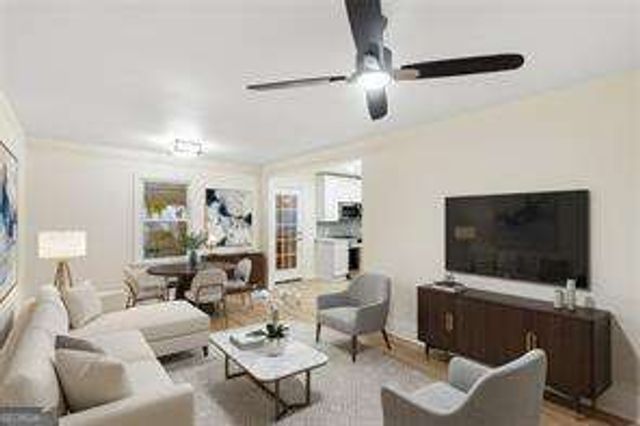 6048 BLACKHAWK Trail SE, Mableton, GA 30126