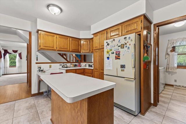 4039 Cypress LANE, Franklin, WI 53132