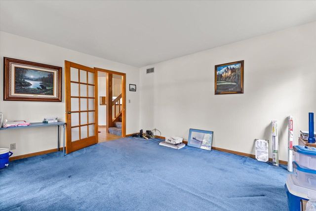 4039 Cypress LANE, Franklin, WI 53132