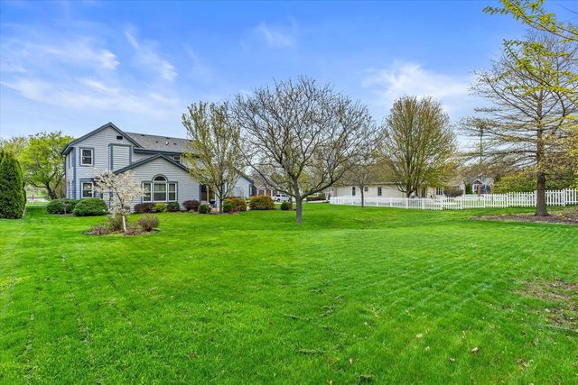 4039 Cypress LANE, Franklin, WI 53132