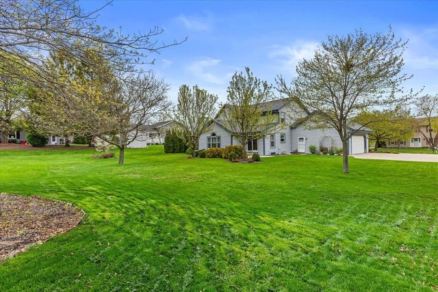 4039 Cypress LANE, Franklin, WI 53132