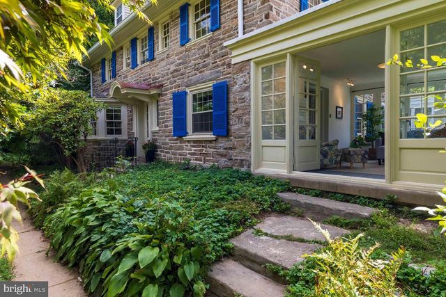 120 W SPRINGFIELD AVE, Philadelphia, PA 19118
