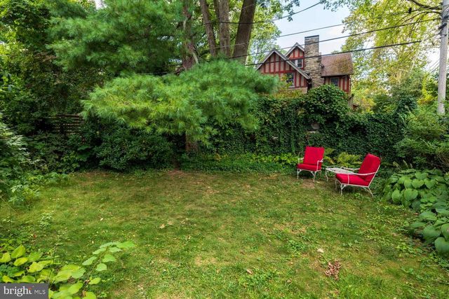 120 W SPRINGFIELD AVE, Philadelphia, PA 19118