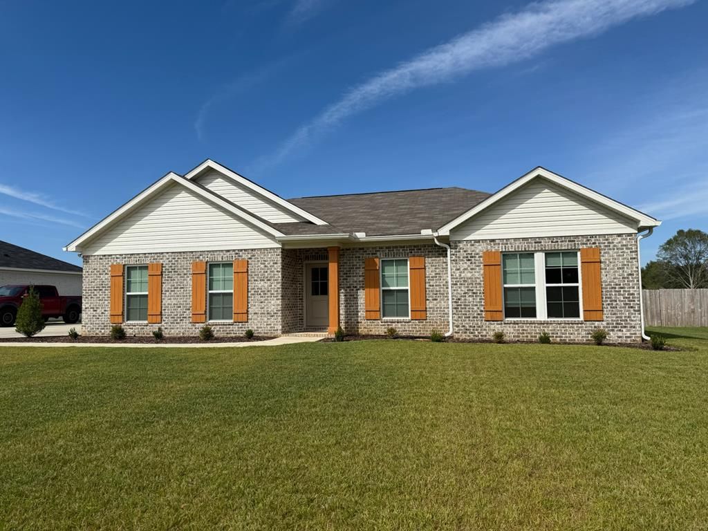 422 Mockingbird Trail, Newton, AL 36352