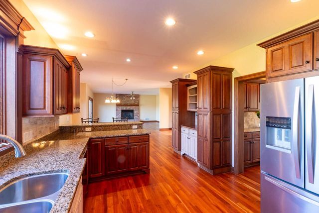 25812 91st STREET, Salem, WI 53168