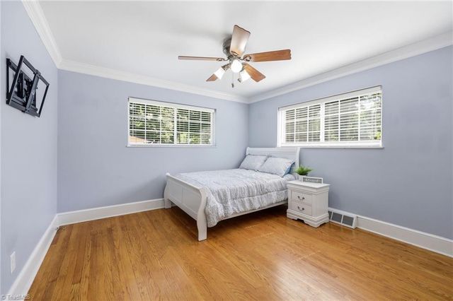1811 Aims Avenue, Mount Airy, NC 27030