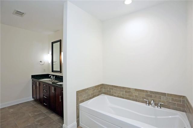 270 17th Street NW 2801, Atlanta, GA 30363
