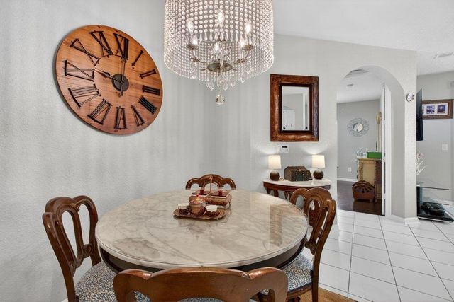 305 Via Castilla 104, St Augustine, FL 32095