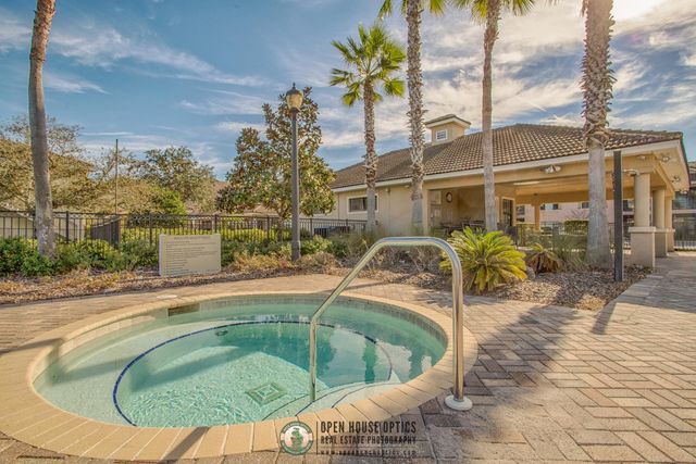 305 Via Castilla 104, St Augustine, FL 32095