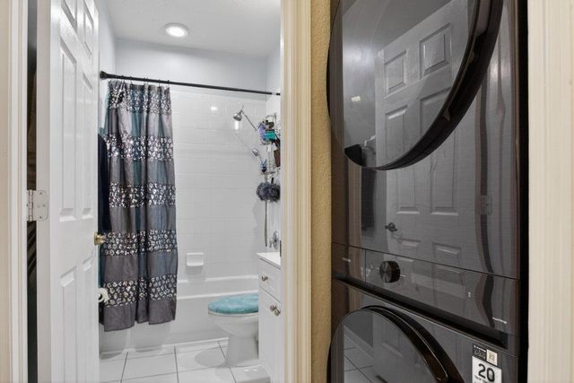 305 Via Castilla 104, St Augustine, FL 32095