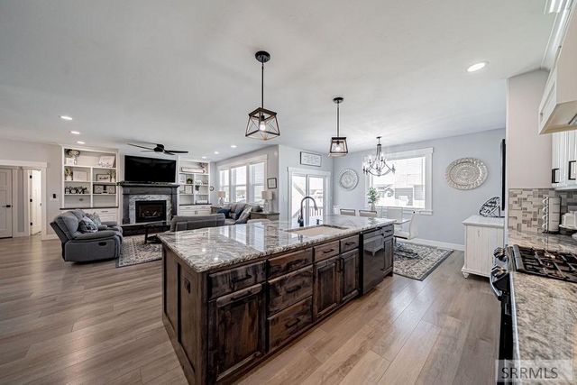4839 Luxor Drive, Ammon, ID 83401