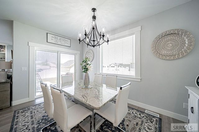 4839 Luxor Drive, Ammon, ID 83401