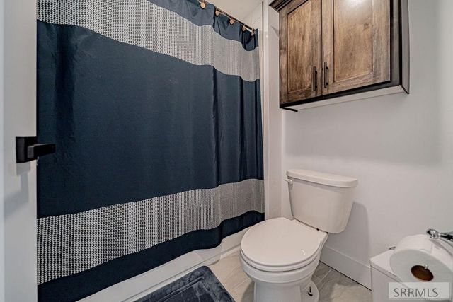 4839 Luxor Drive, Ammon, ID 83401