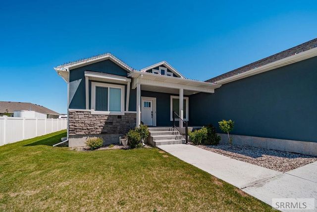 4839 Luxor Drive, Ammon, ID 83401