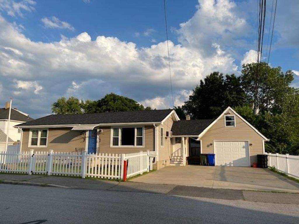 350 Putnam Street, Manchester, NH 03102
