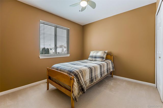 25886 Carriage Lane, Lyon Charter Township, MI 48178