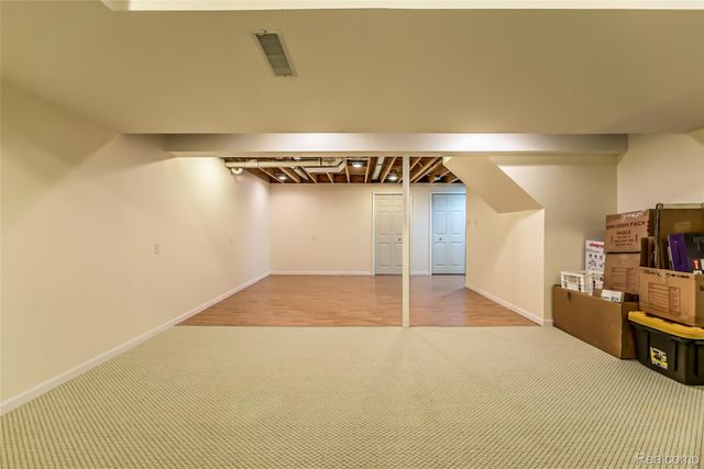 25886 Carriage Lane, Lyon Charter Township, MI 48178