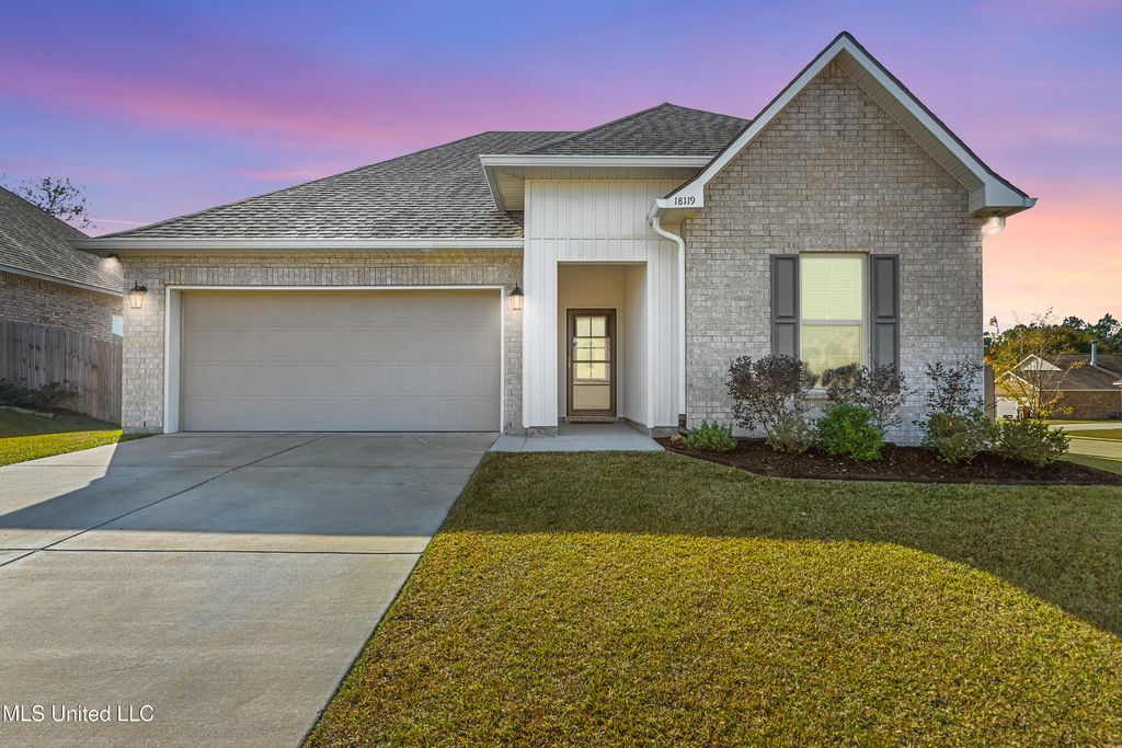 18119 Evergreen Drive, Gulfport, MS 39503