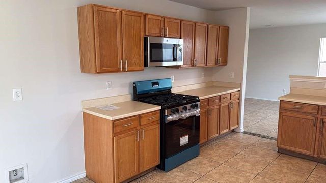 6622 Sutton Meadows Dr, Houston, TX 77086