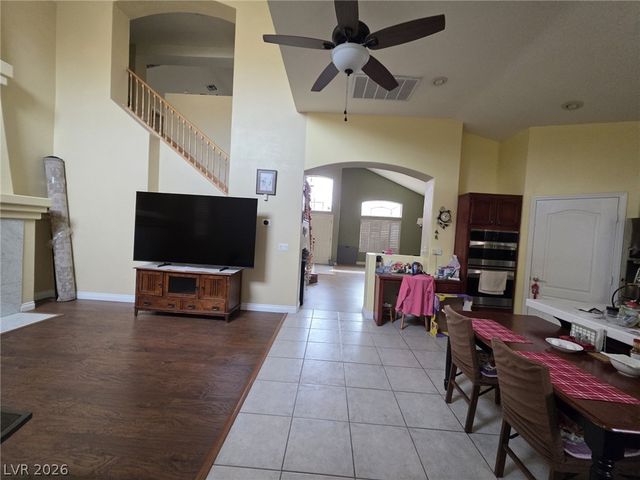 8738 Vista Cantera Court, Las Vegas, NV 89147