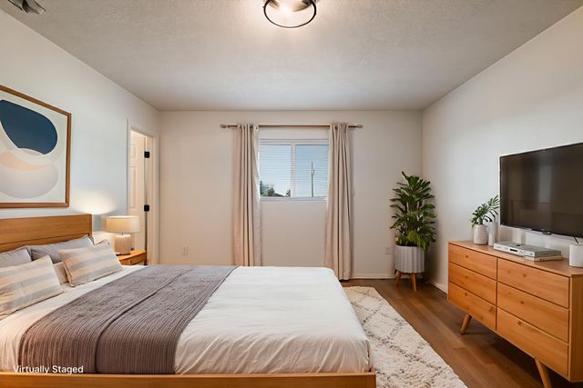 810 10TH Avenue NW, Rio Rancho, NM 87144