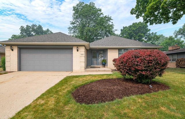 3303 S 123rd STREET, West Allis, WI 53227