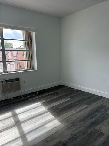 3400 SW 9th Ter 2B, Miami, FL 33135