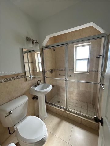 3400 SW 9th Ter 2B, Miami, FL 33135