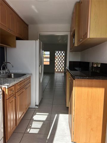 3400 SW 9th Ter 2B, Miami, FL 33135