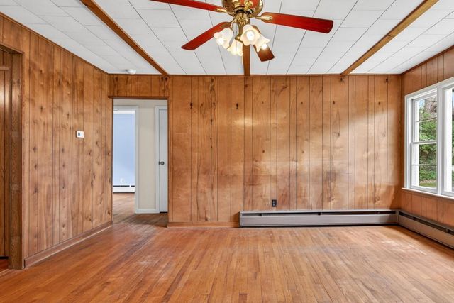 58 Pleasant Drive, Clarendon, VT 05759