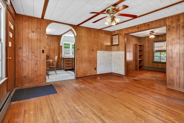 58 Pleasant Drive, Clarendon, VT 05759