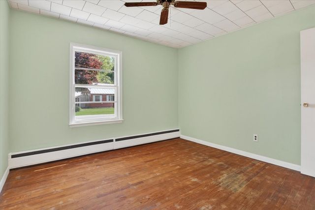58 Pleasant Drive, Clarendon, VT 05759
